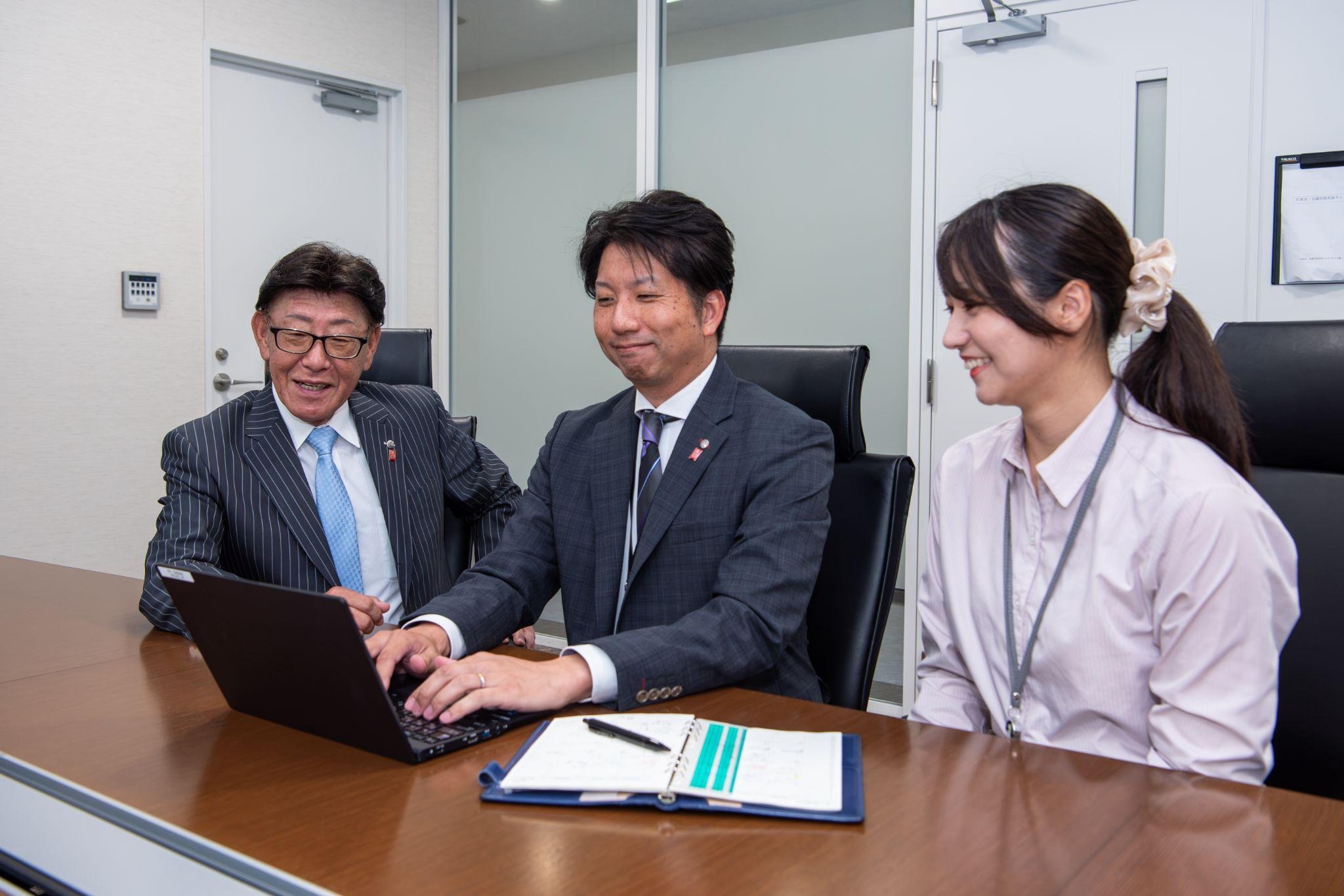 ■ 拠点や部署の壁を越え、全員で挑む