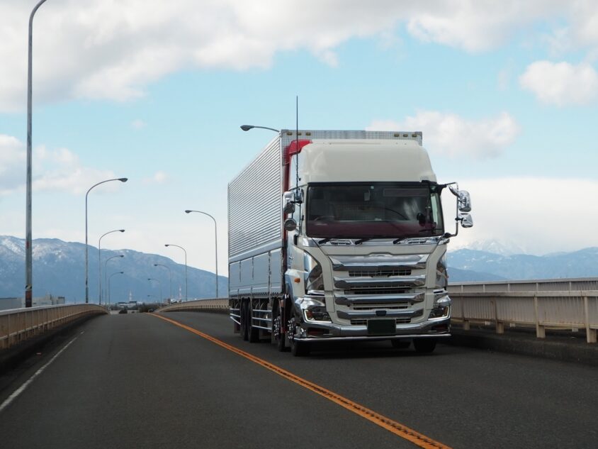 ダンプ運転手として働くうえで知っておきたいこと