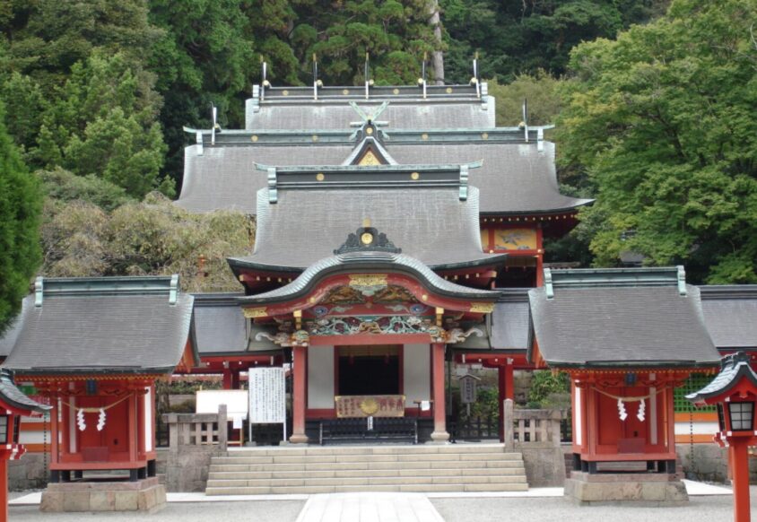 ③西の日光 霧島神宮 (鹿児島・霧島市)