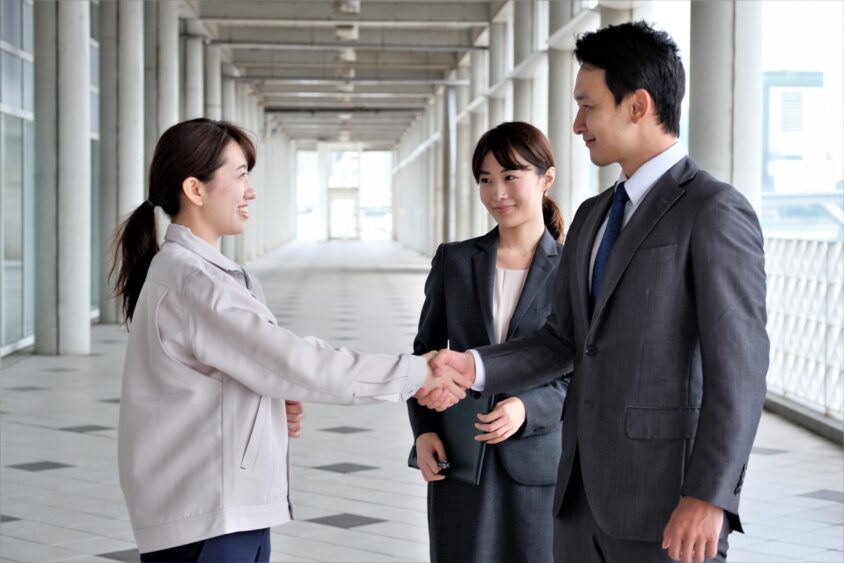 冷凍倉庫と運送会社の連携｜コールドチェーンを支える実務