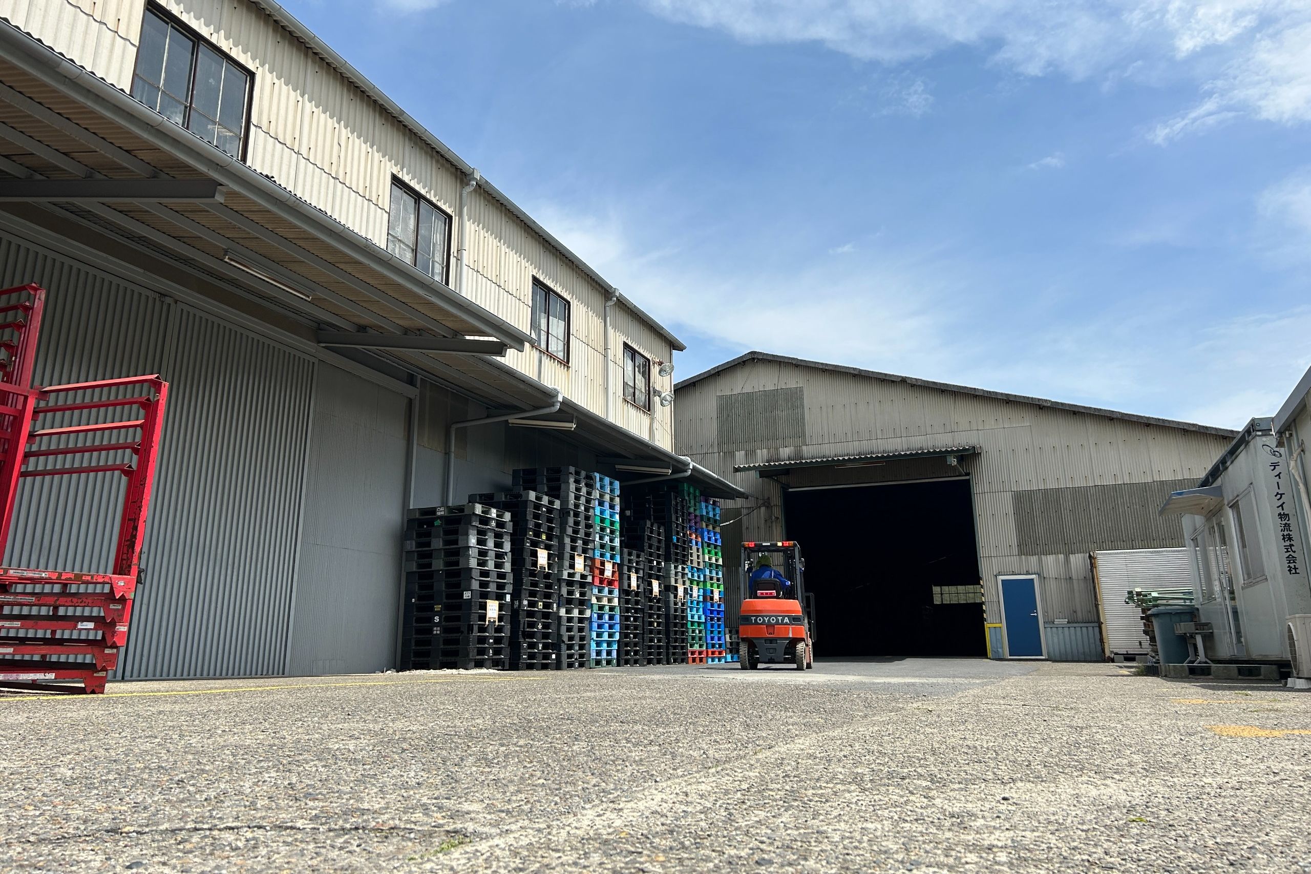ディーケイ物流 株式会社本社｜ハコプロ